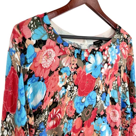 NEW NWOT Talbots Sz Medium Floral Pink Blue Knit Sweater Blouse Shirt Top Summer - Picture 3 of 8